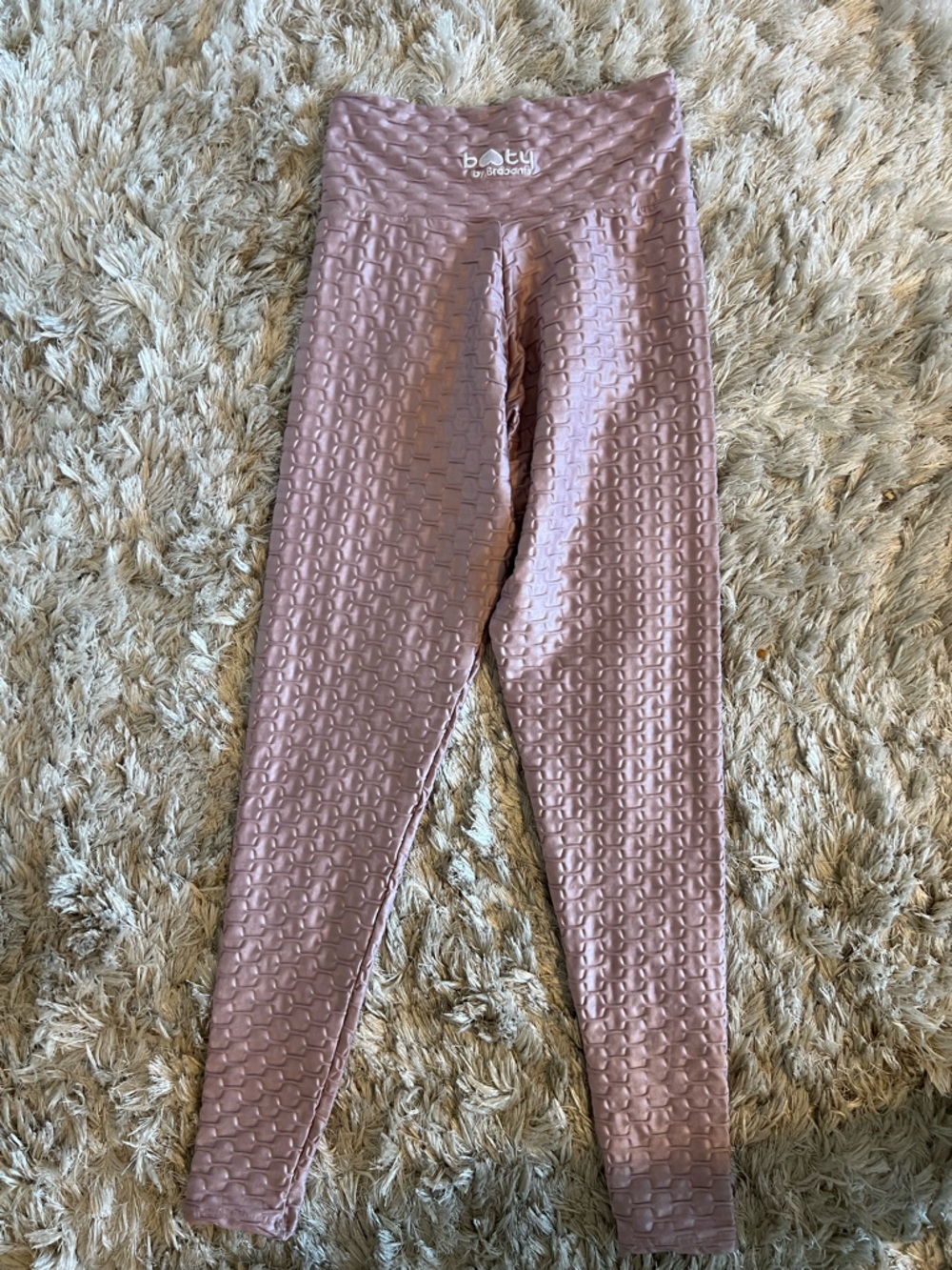 Textured High-Waist Leggings in Mauve Pink Booty by Brabants